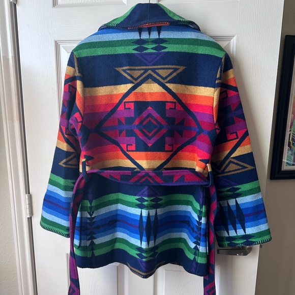 Rare Pendleton coat. Size Small. - Picture 3 of 4